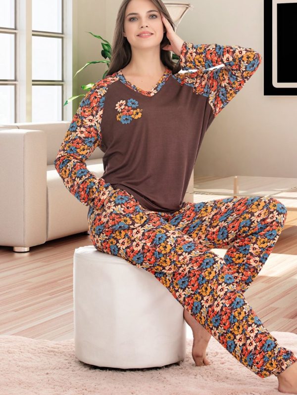 Yumuşacık Viskon Kumaş Çiçek Desenli Uzun Kollu Pijama Takımı 11649 - Görsel 2