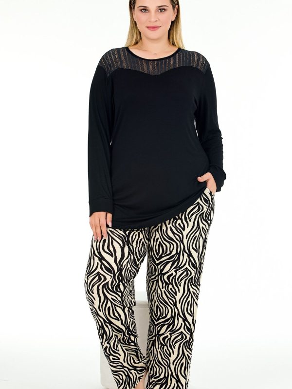 Zebra Desenli Yumuşacık Pijama Uzun Kollu Omuzlar Dantel Büyük Beden Viskon Pijama Takımı 11388 - Görsel 3