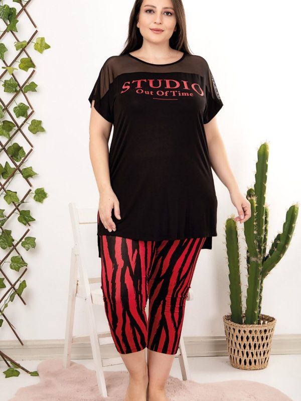 Lady Büyük Beden Bisiklet Yaka Desenli Kısa Kollu Kapri Pijama Takımı 10695 - Görsel 2