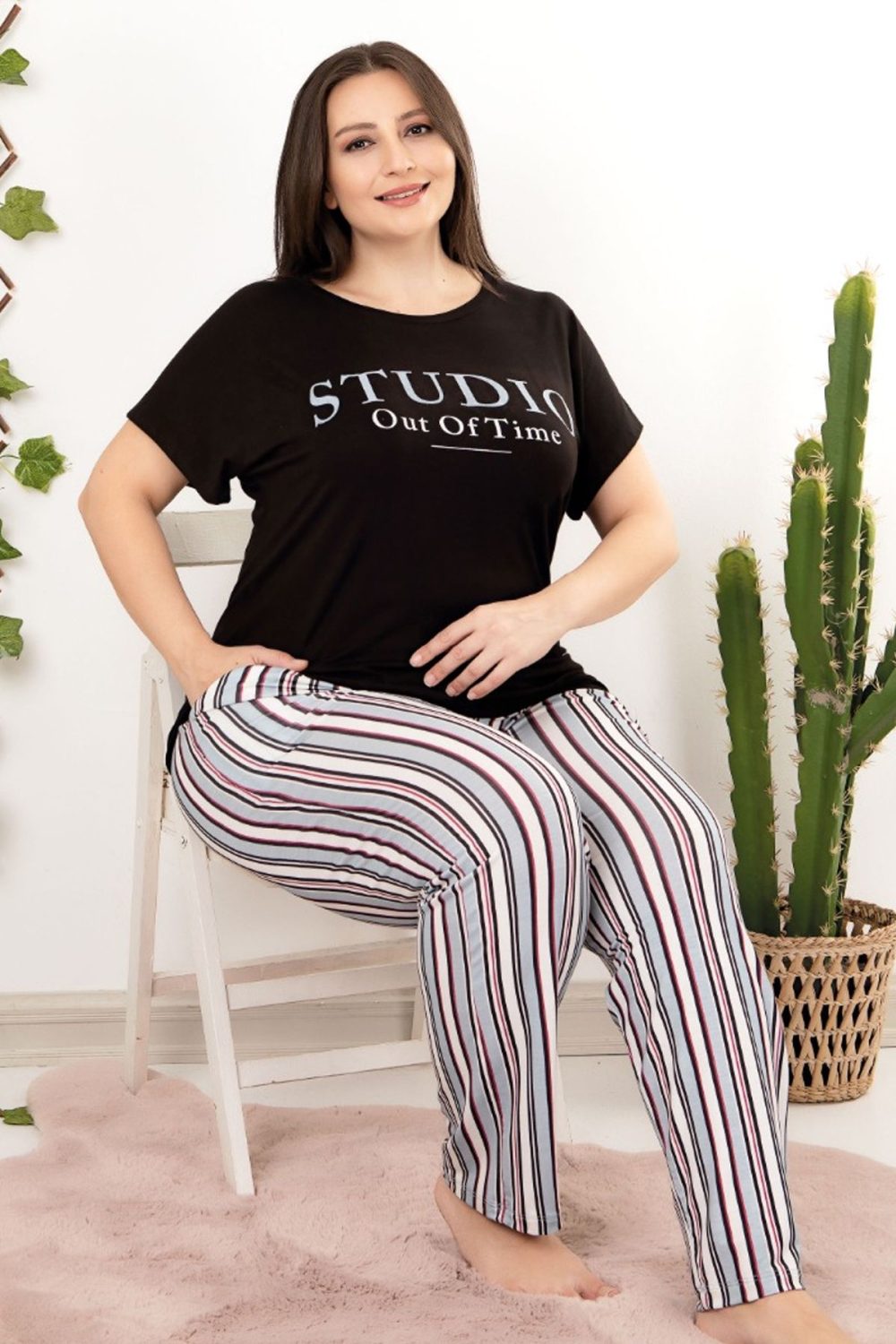 Çizgi desenli kısa kol simit yaka viskon kumaş pijama takımı lady-10951 - Görsel 2