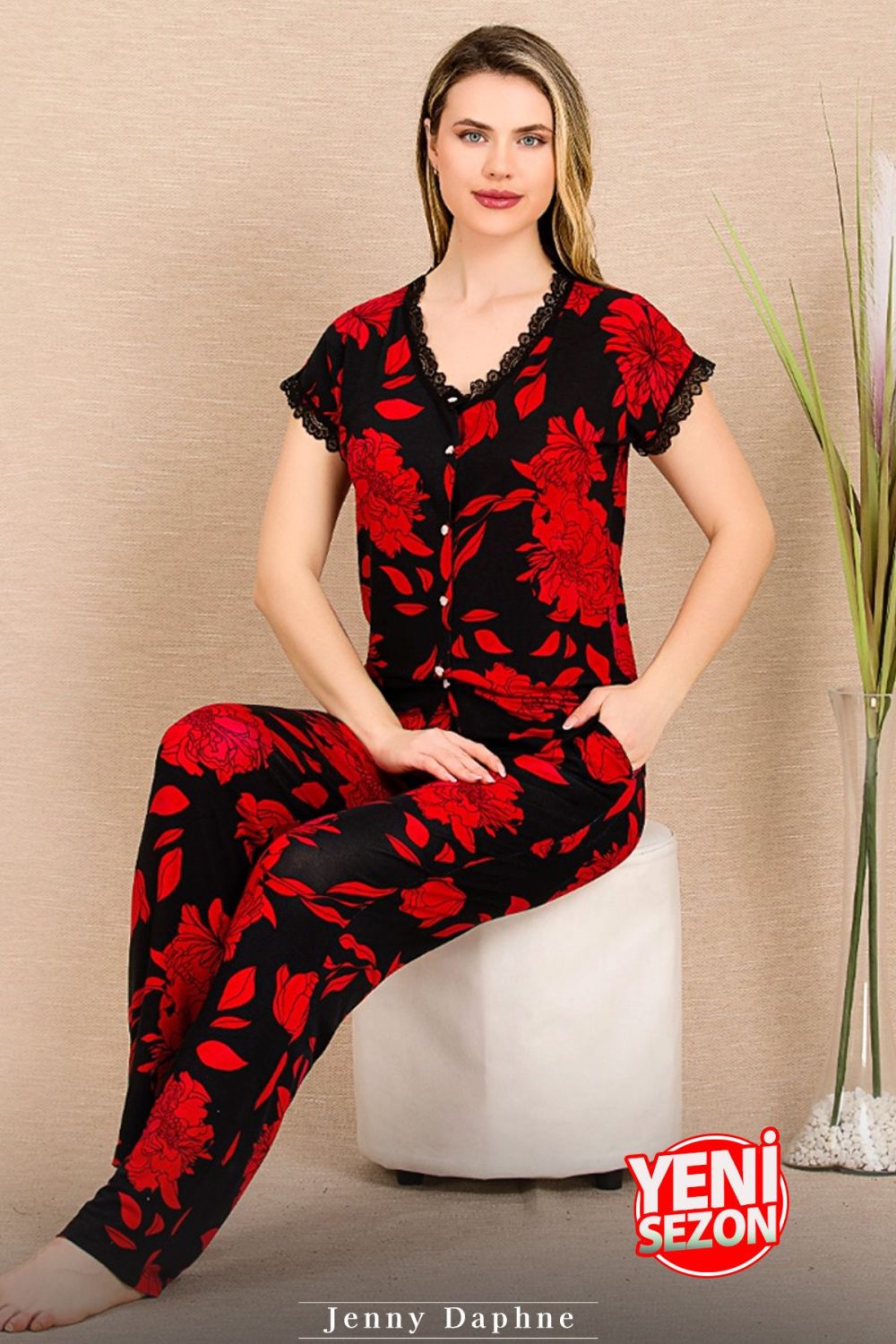 Lady Çiçek Desenli Kırmızı Pijama Yeni Sezon Kısa Kollu Pijama Takımı 12494 - Görsel 4