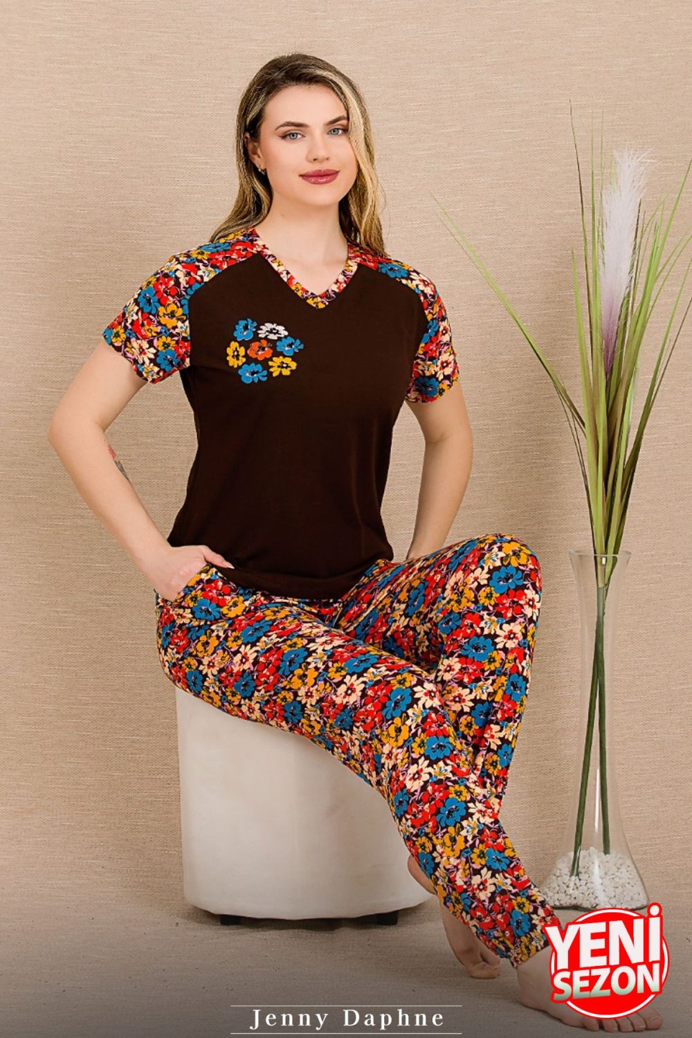Lady Çiçekli Desenli Yeni Sezon Kısa Kollu Pijama Takımı 12487 - Görsel 3