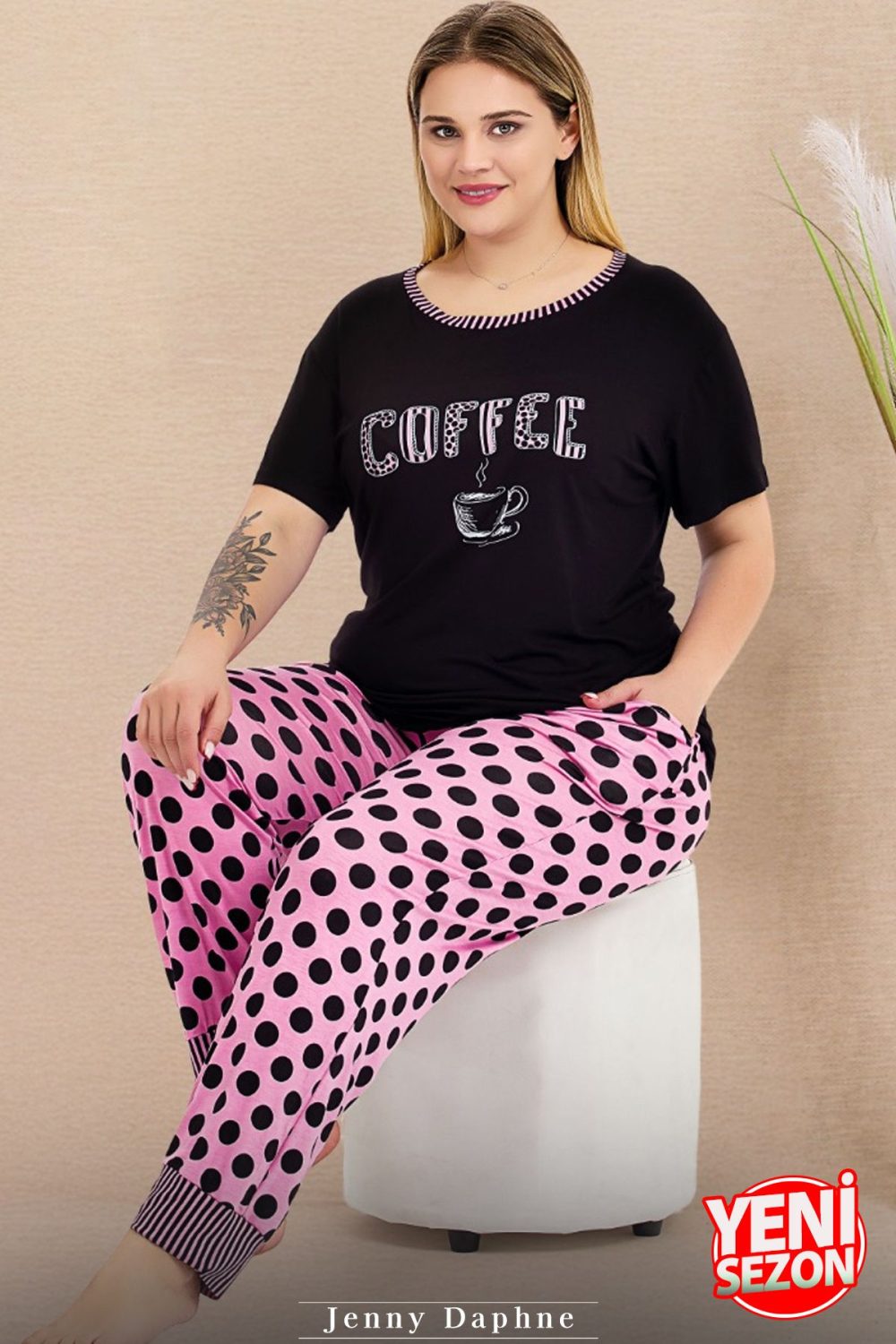 Lady Büyük Beden Puantiyeli Paça Detaylı Pijama Kısa Kollu Pijama Takımı 11004 - Görsel 3