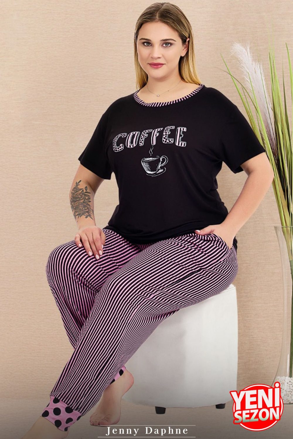 Lady Büyük Beden Çizgili Paça Detaylı Pijama Kısa Kollu Pijama Takımı 11009 - Görsel 3