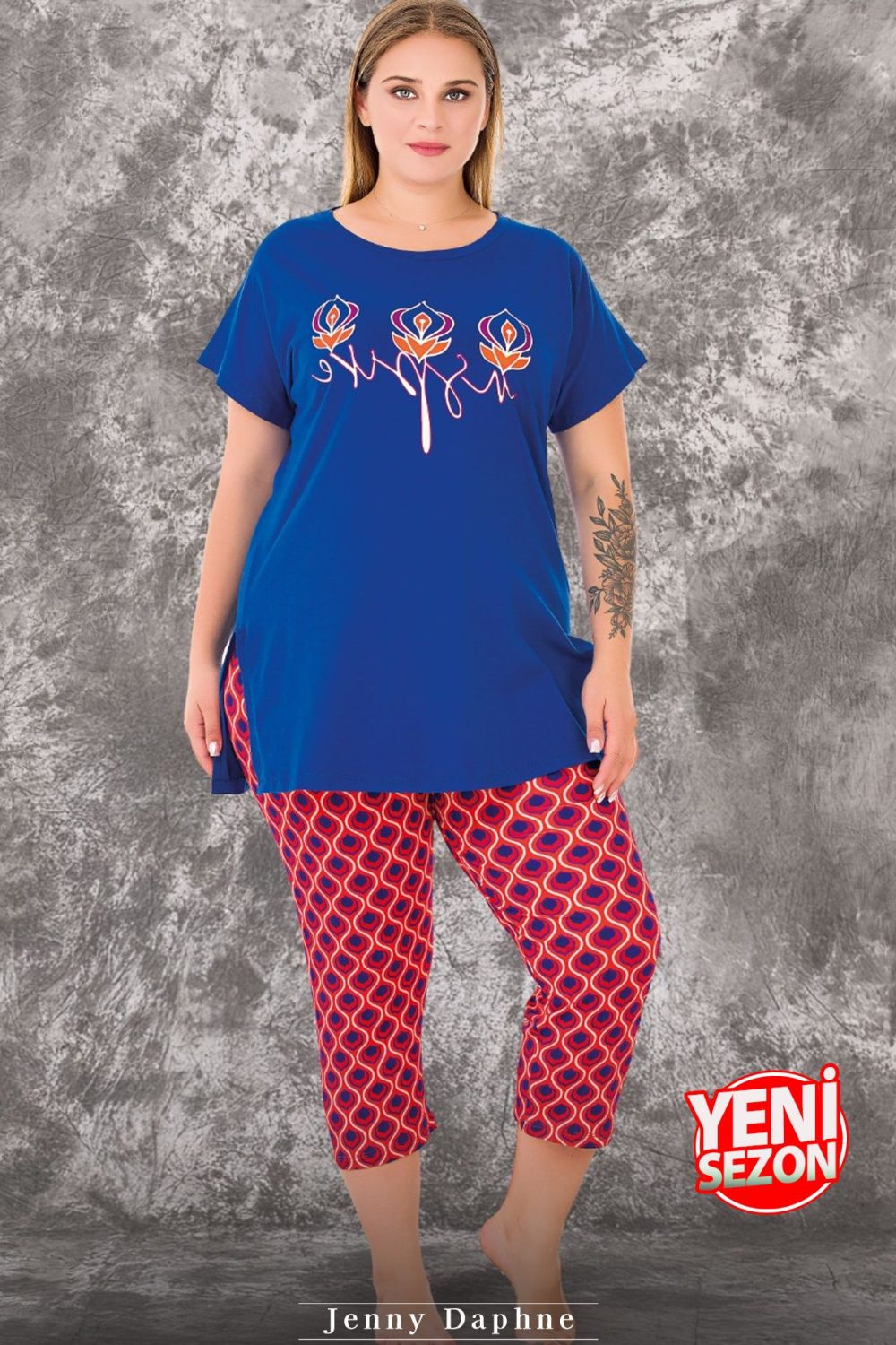 Lady viskon kumaş büyük beden renkli desenli kısa kollu uzun kapri pijama takımı 10718 - Görsel 2