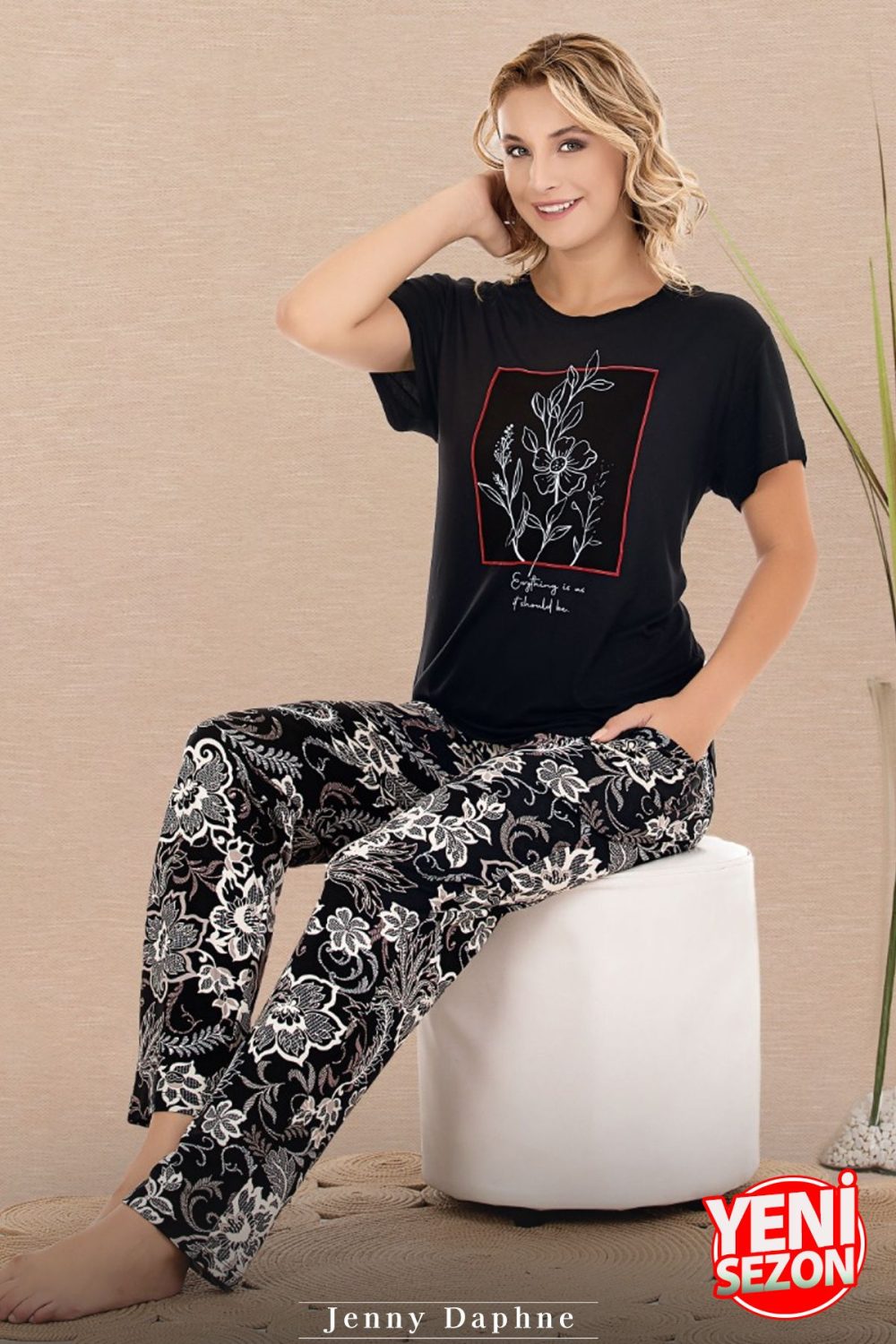 Lady Çiçek Desenli Pijama Bisiklet Yaka Kısa Kollu Pijama Takımı 12597 - Görsel 4