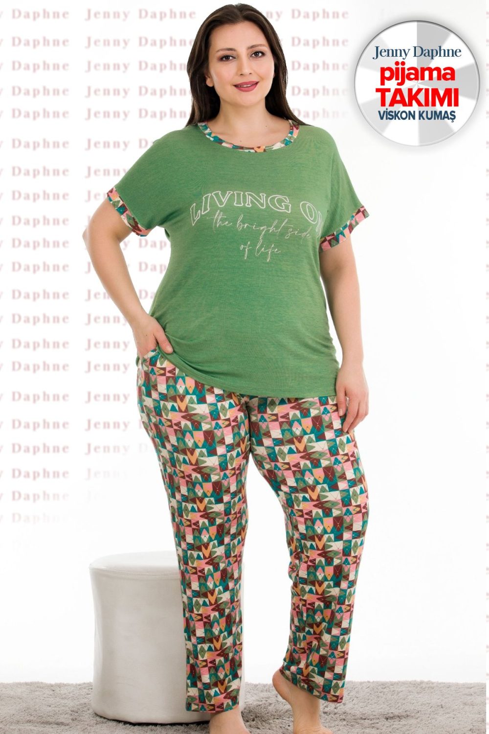 Büyük Beden Viskon Kumaş Kısa Kollu Pijama Takımı Lady-10935